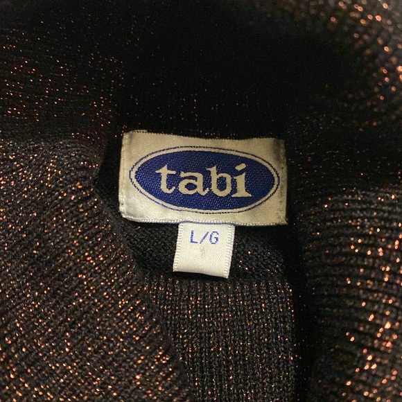 Festive Glitter Sleeveless Knit - Picture 4 of 4